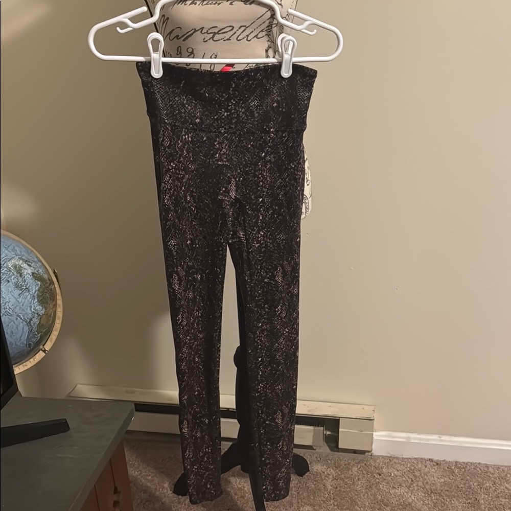 Multi-Colored Snake Patterned Leggings - image 1